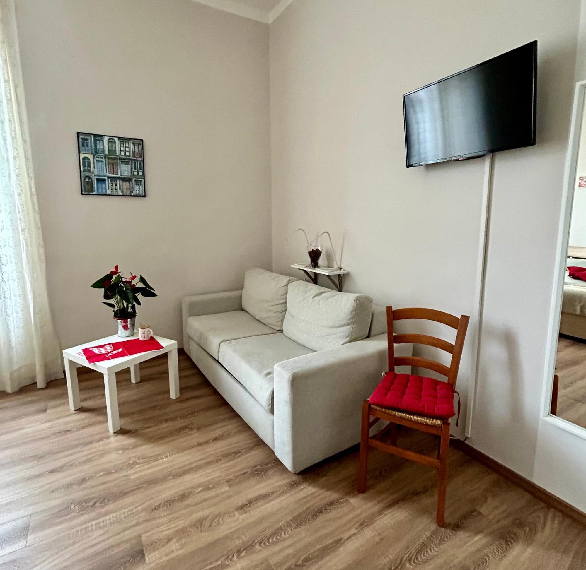 La Magnolia Bed & Breakfast Livorno Exterior photo